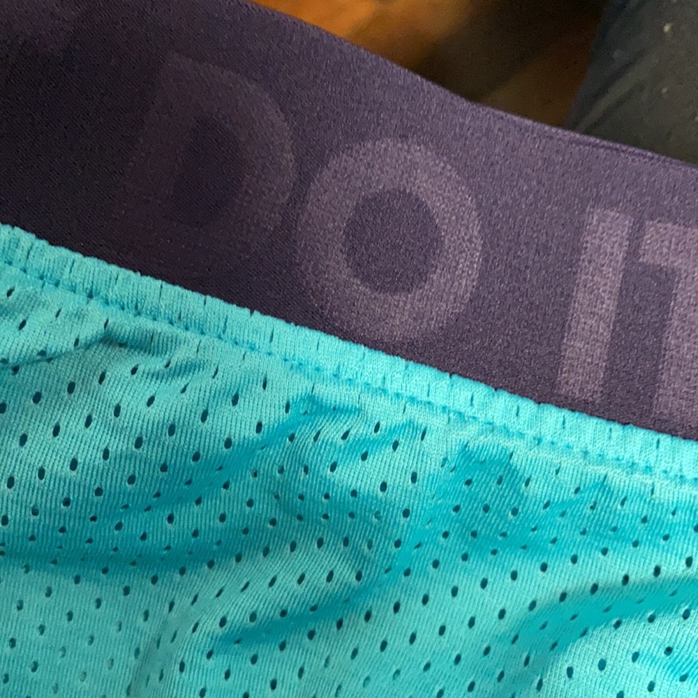 Women’s Nike running shorts - Picture 6 of 6